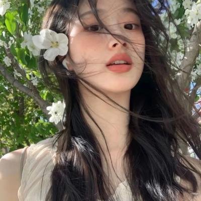 好莱坞诈骗女王